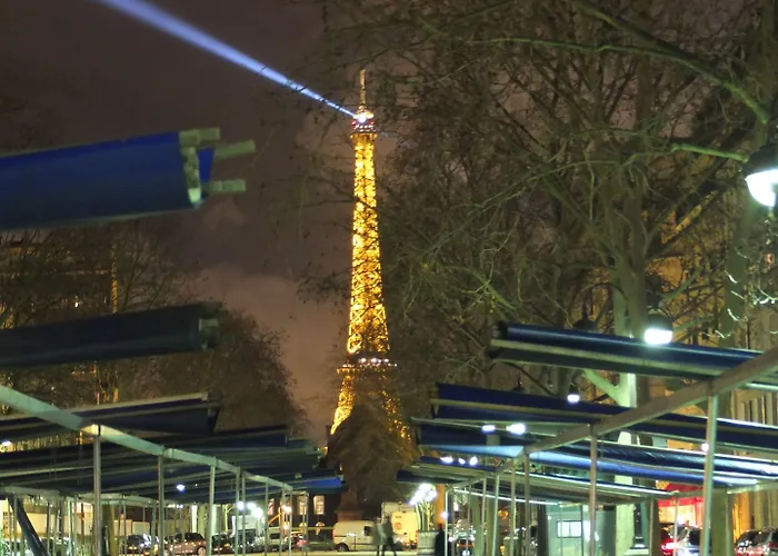 Saxe Eiffel 호텔