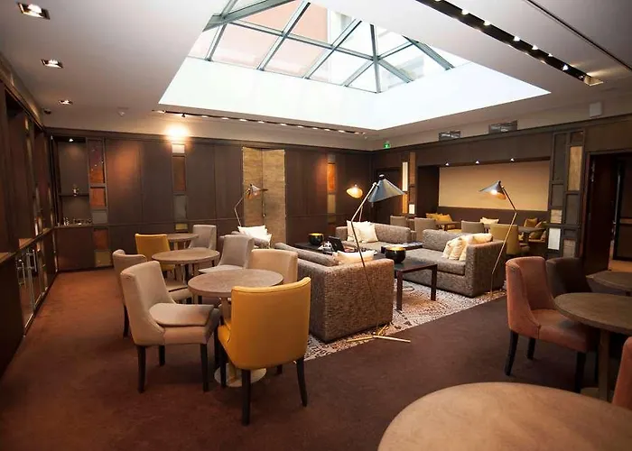 Saxe Eiffel 4* Paris