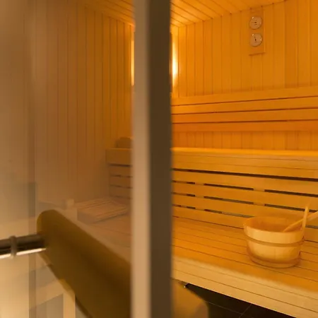 Saxe Eiffel 4* Paris