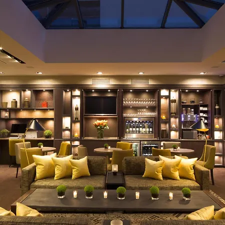 Saxe Eiffel Hotel 4*
