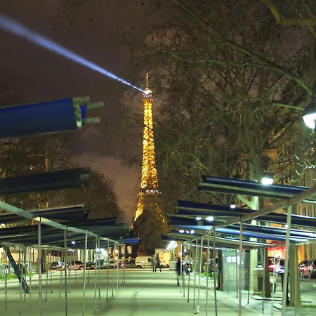 Saxe Eiffel Отель