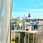 Saxe Eiffel 4*