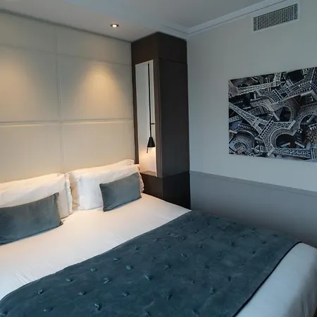 Saxe Eiffel 4* Париж