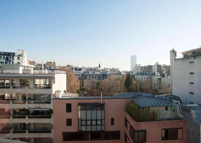 Saxe Eiffel Hotel 4*