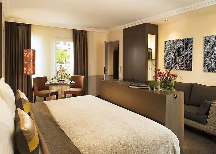 Saxe Eiffel 4* Paříž